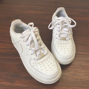 NIKE AIRFORCE 1